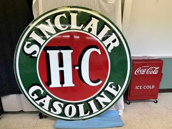 High-End Gas & Oil Auction!